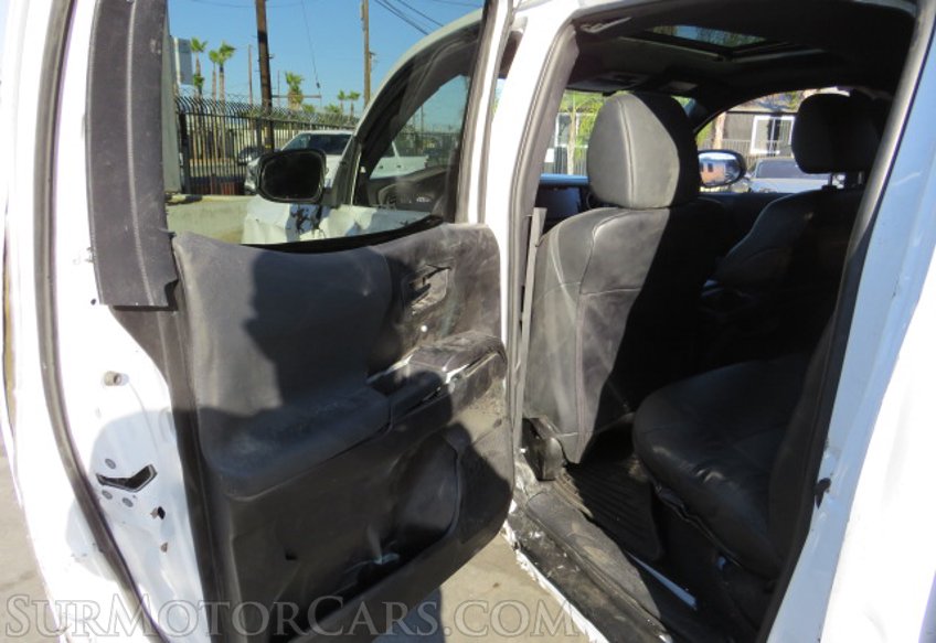 2021 Toyota Tacoma 4WD - Image 22