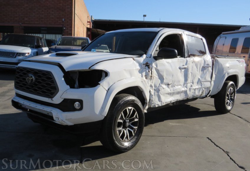 2021 Toyota Tacoma 4WD - Image 4