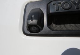 2021 Toyota Tacoma 4WD - Image 17