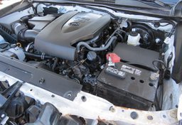 2021 Toyota Tacoma 4WD - Image 46