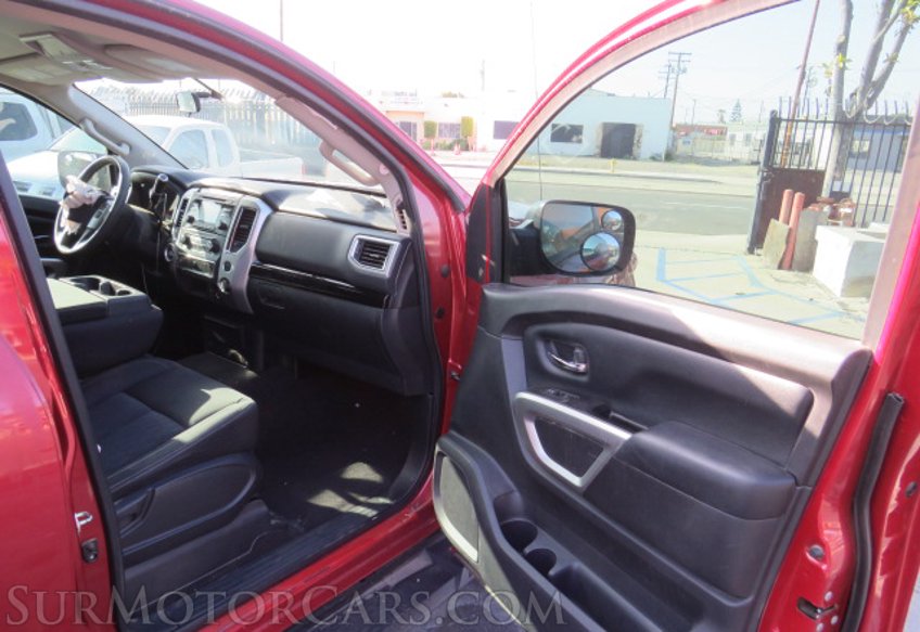 2017 Nissan Titan - Image 23