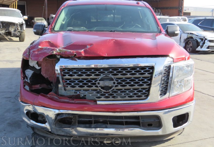 2017 Nissan Titan - Image 13