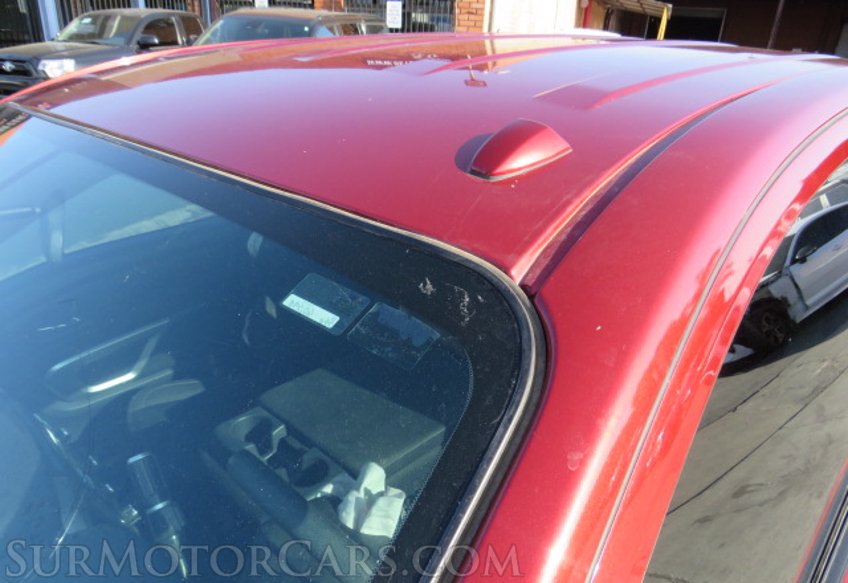 2017 Nissan Titan - Image 15