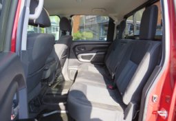 2017 Nissan Titan - Image 32