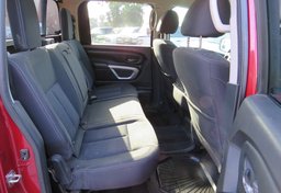 2017 Nissan Titan - Image 33
