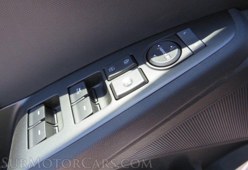 2022 Hyundai Ioniq Plug-In Hybrid - Image 46