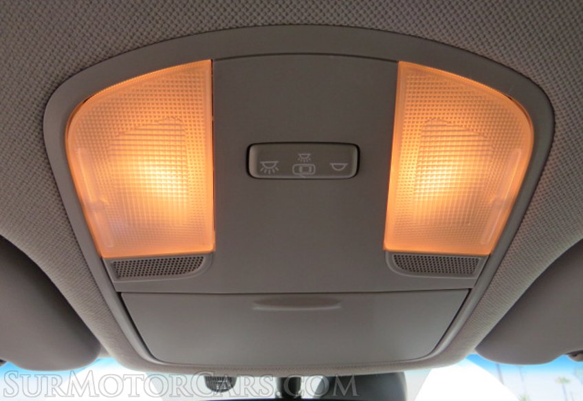 2022 Hyundai Ioniq Plug-In Hybrid - Image 44