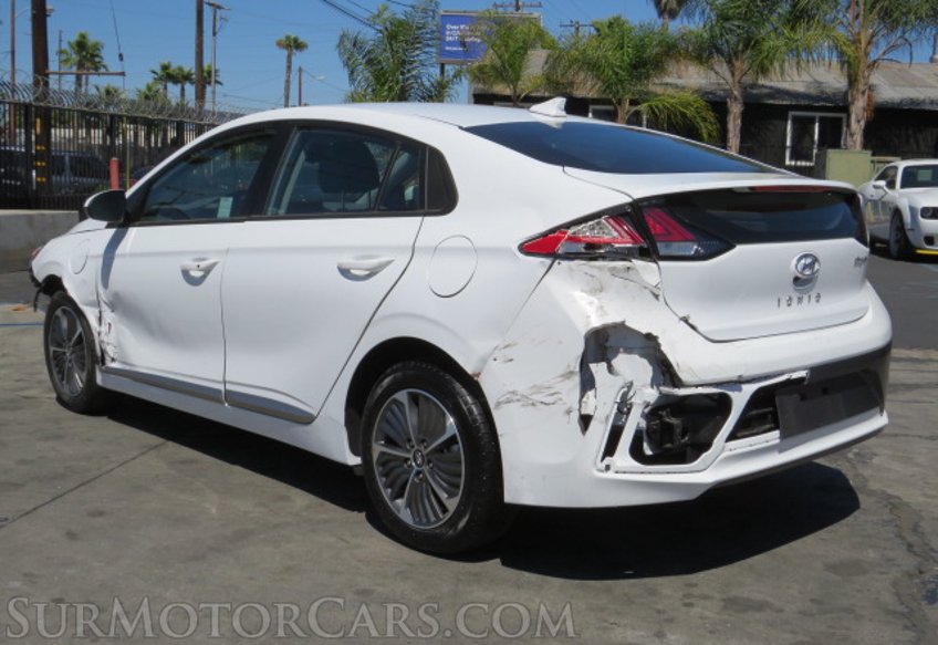 2022 Hyundai Ioniq Plug-In Hybrid - Image 8