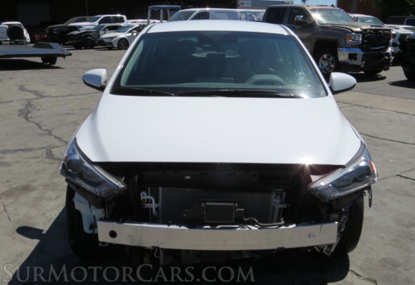 2022 Hyundai Ioniq Plug-In Hybrid - Image 16