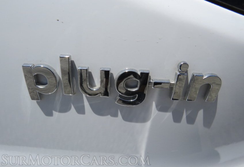 2022 Hyundai Ioniq Plug-In Hybrid - Image 19