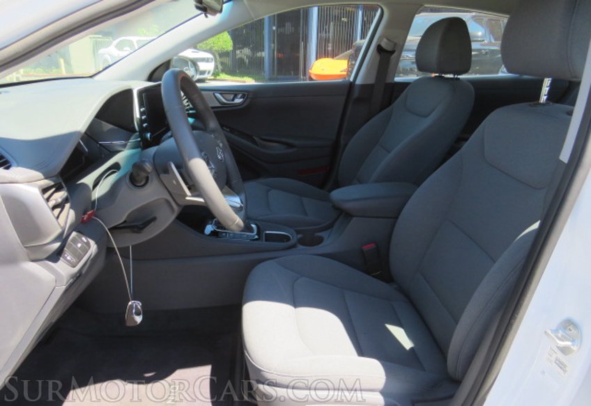 2022 Hyundai Ioniq Plug-In Hybrid - Image 27