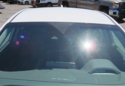 2022 Hyundai Ioniq Plug-In Hybrid - Image 17