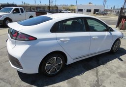 2022 Hyundai Ioniq Plug-In Hybrid - Image 9
