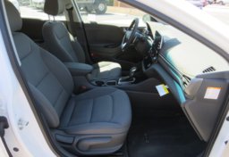 2022 Hyundai Ioniq Plug-In Hybrid - Image 26