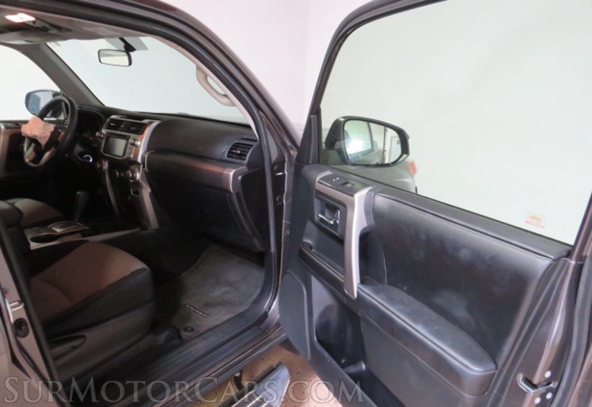 2015 Toyota 4Runner - Image 23