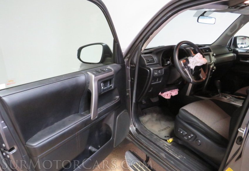 2015 Toyota 4Runner - Image 22