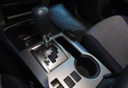 2015 Toyota 4Runner - Image 42