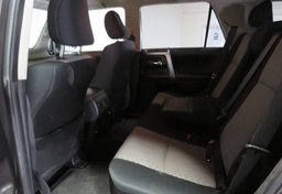 2015 Toyota 4Runner - Image 29