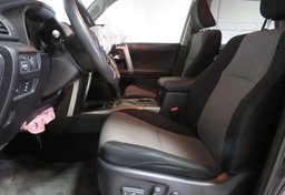 2015 Toyota 4Runner - Image 21