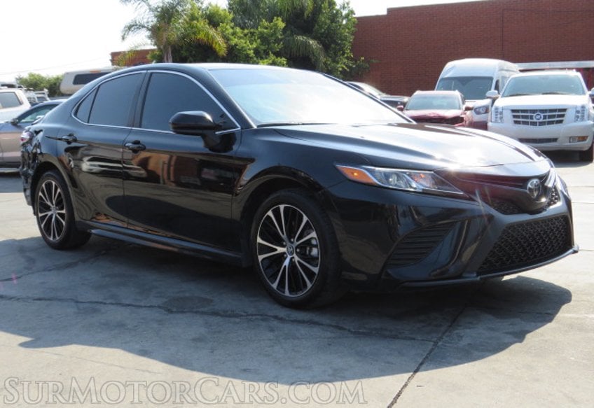 2020 Toyota Camry - Image 3