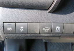 2020 Toyota Camry - Image 36