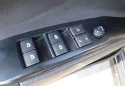 2020 Toyota Camry - Image 38