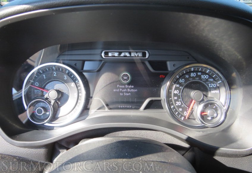 2020 Ram 1500 - Image 32