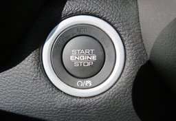 2020 Ram 1500 - Image 38