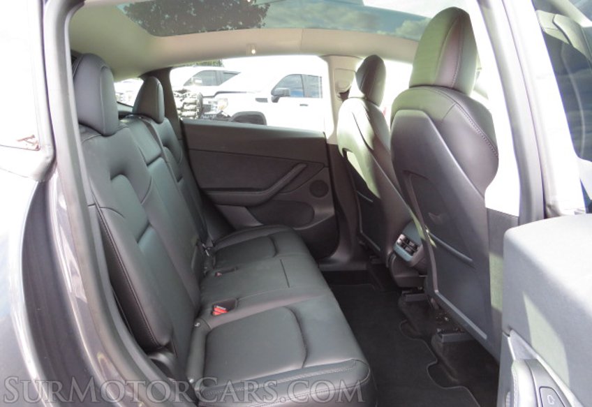 2021 Tesla Model Y - Image 29