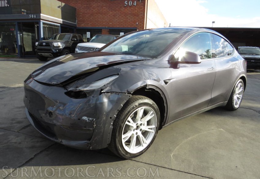 2021 Tesla Model Y - Image 3