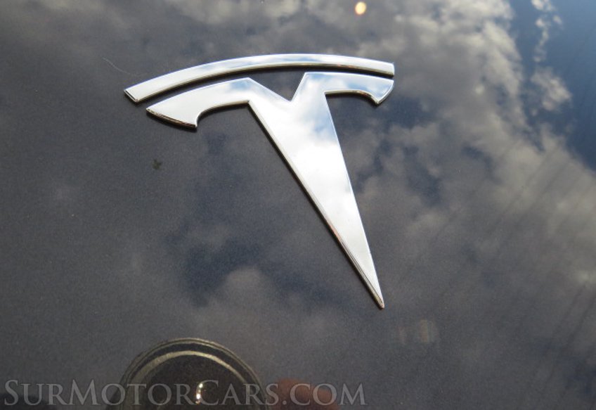 2021 Tesla Model Y - Image 17