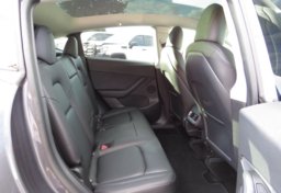 2021 Tesla Model Y - Image 29