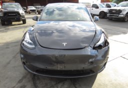 2021 Tesla Model Y - Image 14