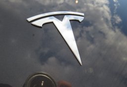 2021 Tesla Model Y - Image 17