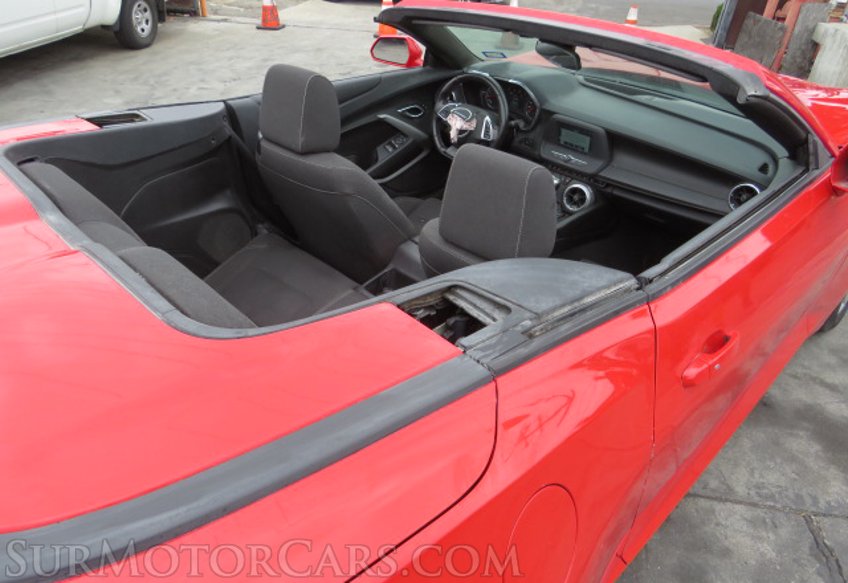 2018 Chevrolet Camaro - Image 17