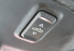 2018 Chevrolet Camaro - Image 40