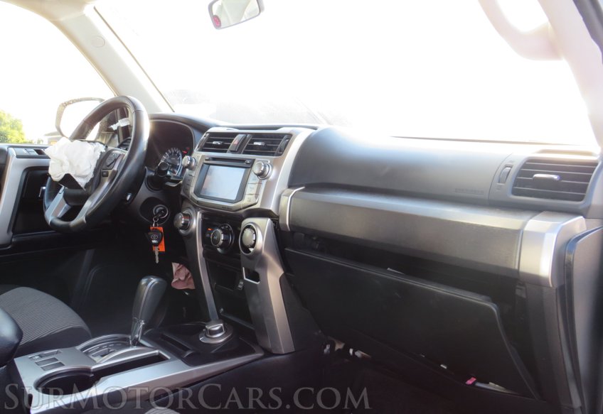 2016 Toyota 4Runner - Image 28