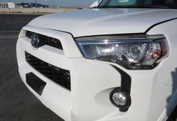2016 Toyota 4Runner - Image 14