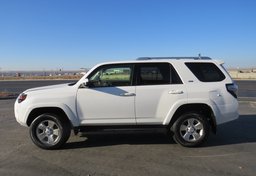 2016 Toyota 4Runner - Image 11