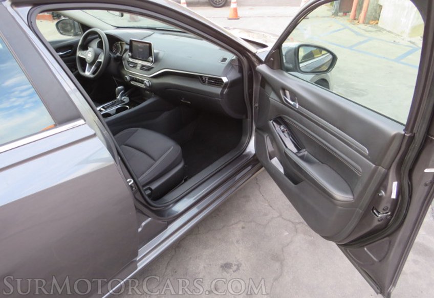 2021 Nissan Altima - Image 21