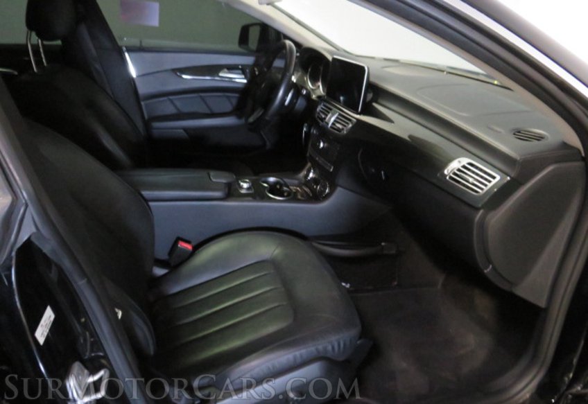 2016 Mercedes-Benz CLS - Image 36