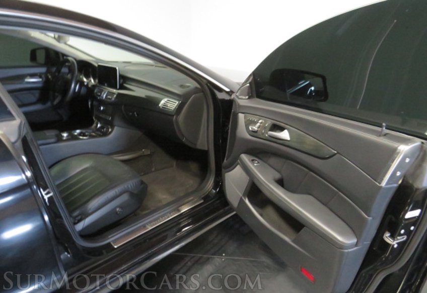 2016 Mercedes-Benz CLS - Image 21