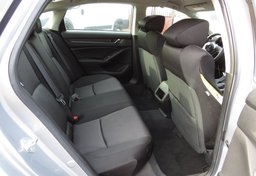 2021 Honda Accord Sedan - Image 30