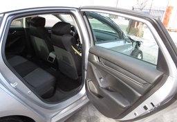 2021 Honda Accord Sedan - Image 26