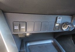 2015 Toyota RAV4 - Image 41