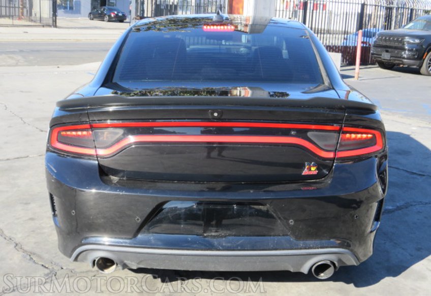 2016 Dodge Charger - Image 12