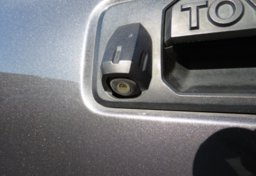 2016 Toyota Tacoma - Image 14