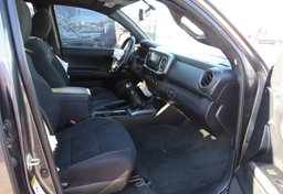 2016 Toyota Tacoma - Image 23