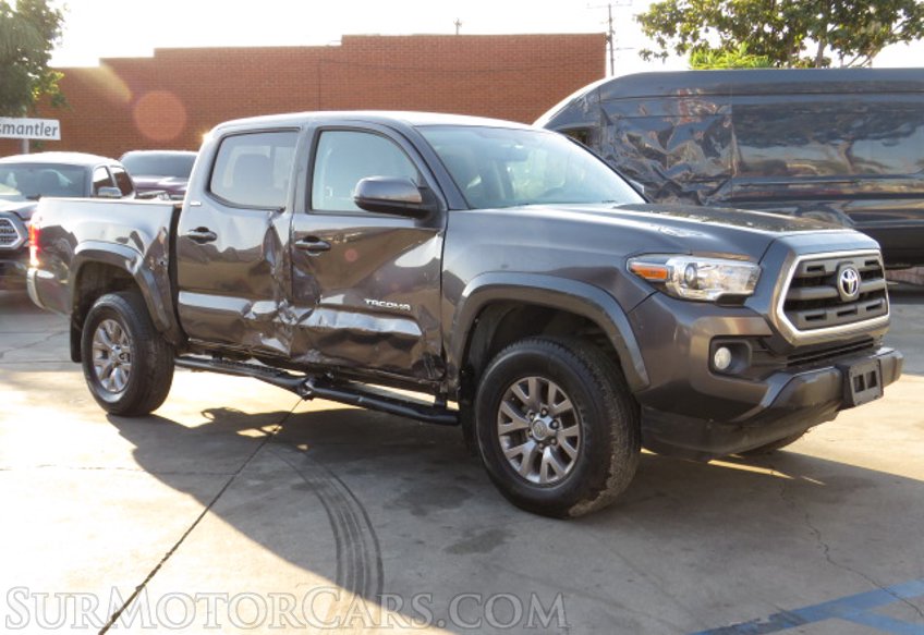 2017 Toyota Tacoma - Image 4