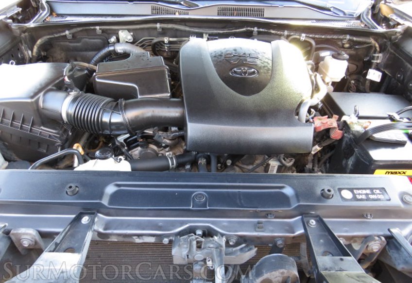 2017 Toyota Tacoma - Image 48